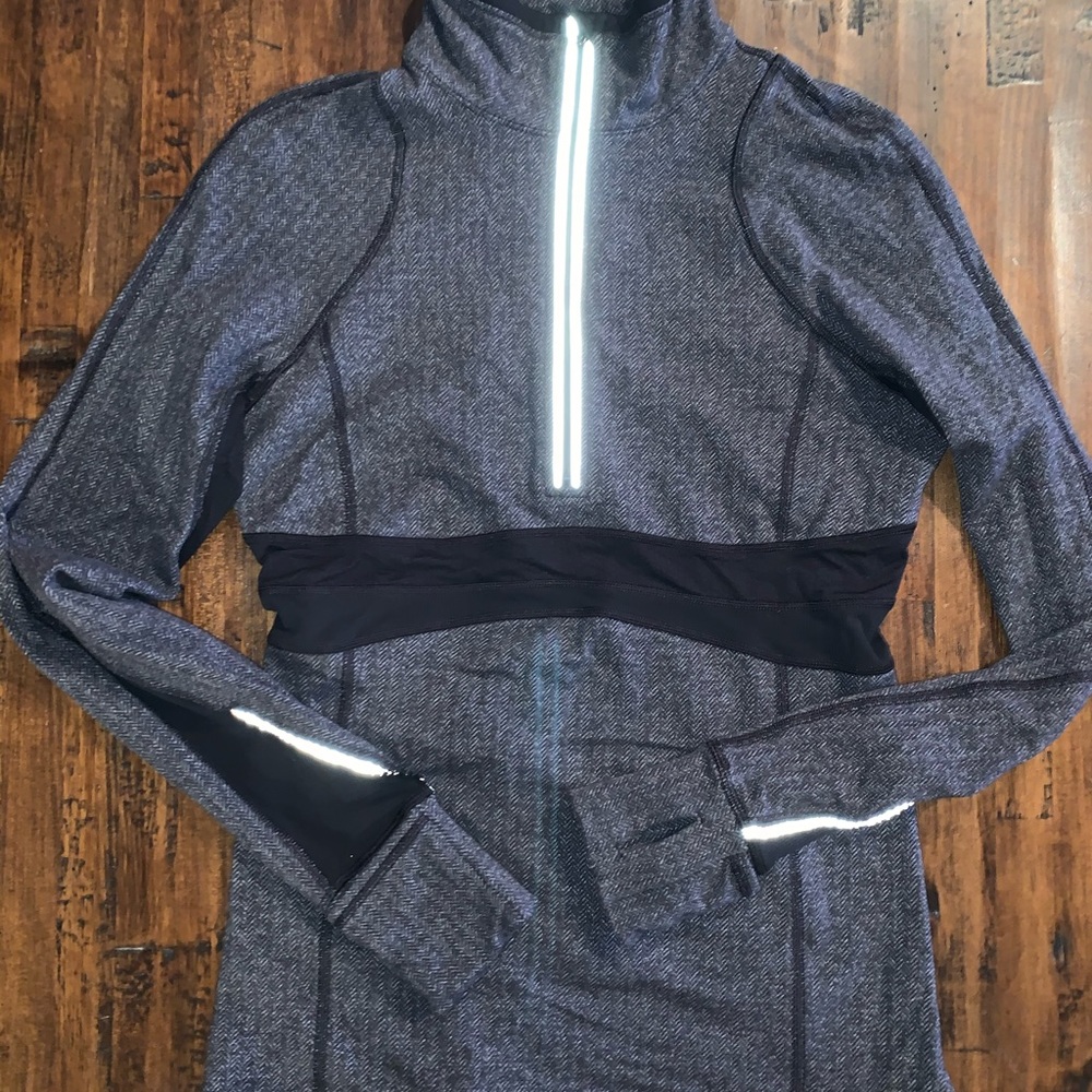 RARE Lululemon Half Zip Herringbone Pullover - Picture 2 of 5